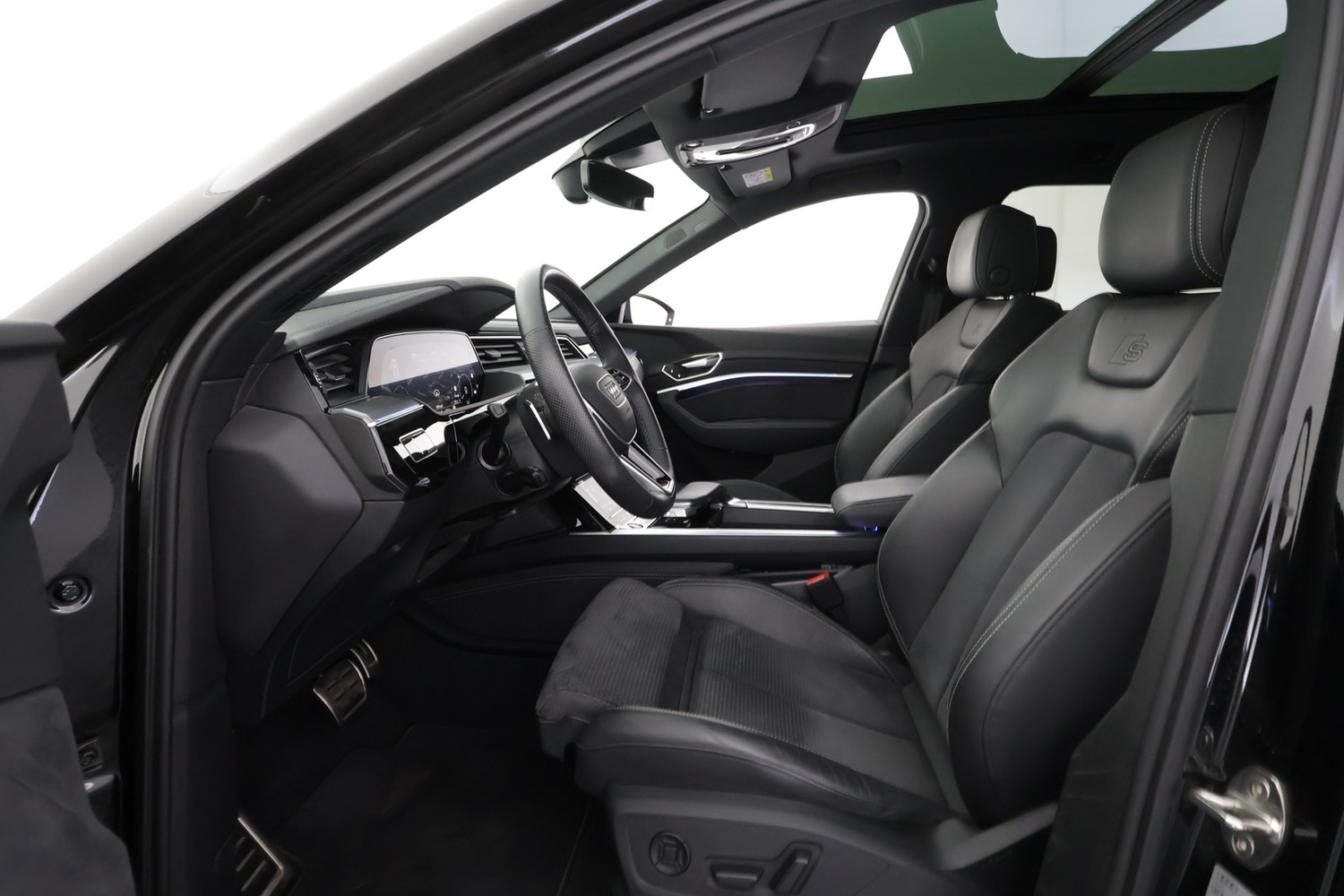Audi Q8 e-tron vaihtoauto