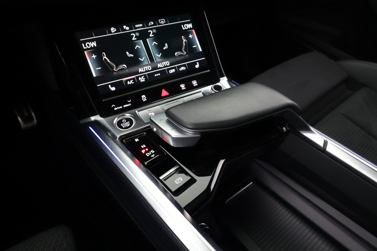 Audi Q8 e-tron vaihtoauto