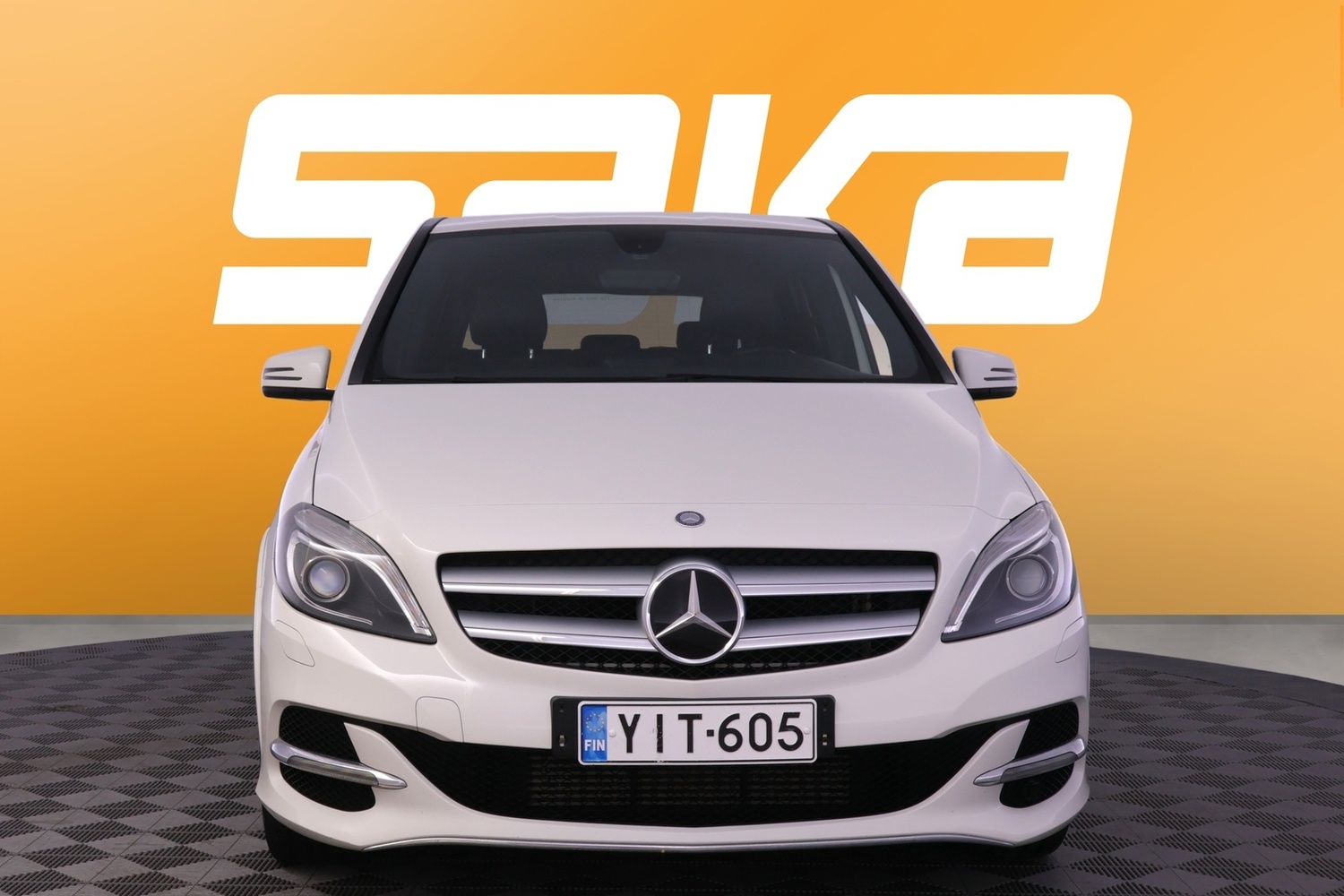 Mercedes-Benz B vaihtoauto