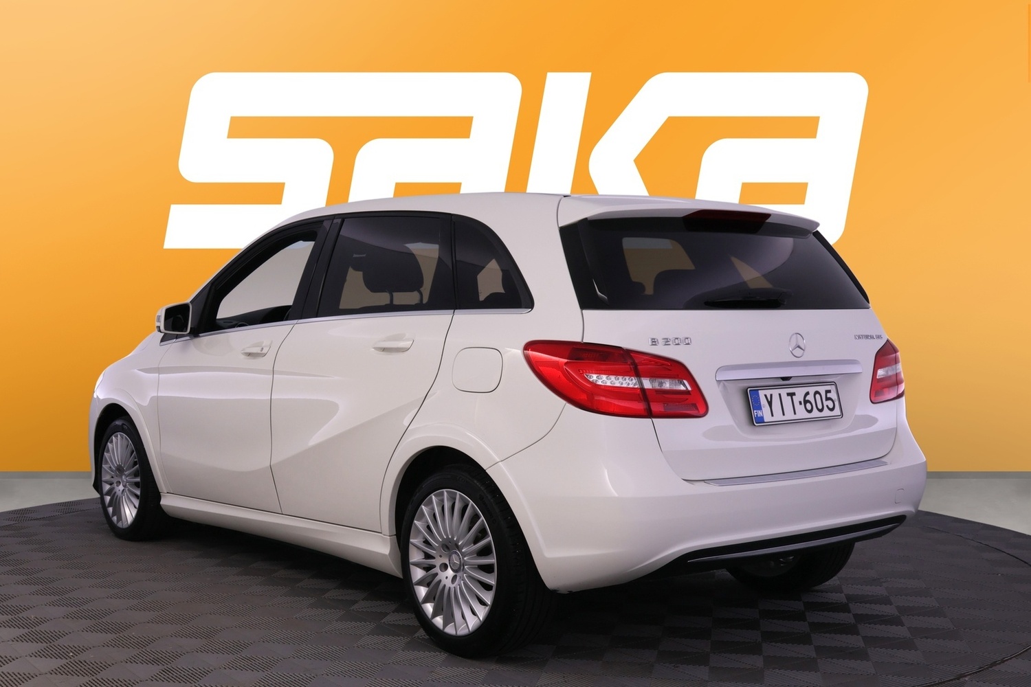Mercedes-Benz B vaihtoauto