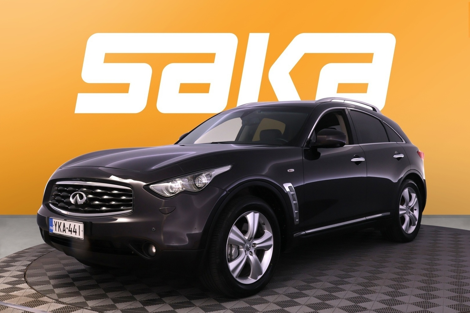 Infiniti FX30d vaihtoauto