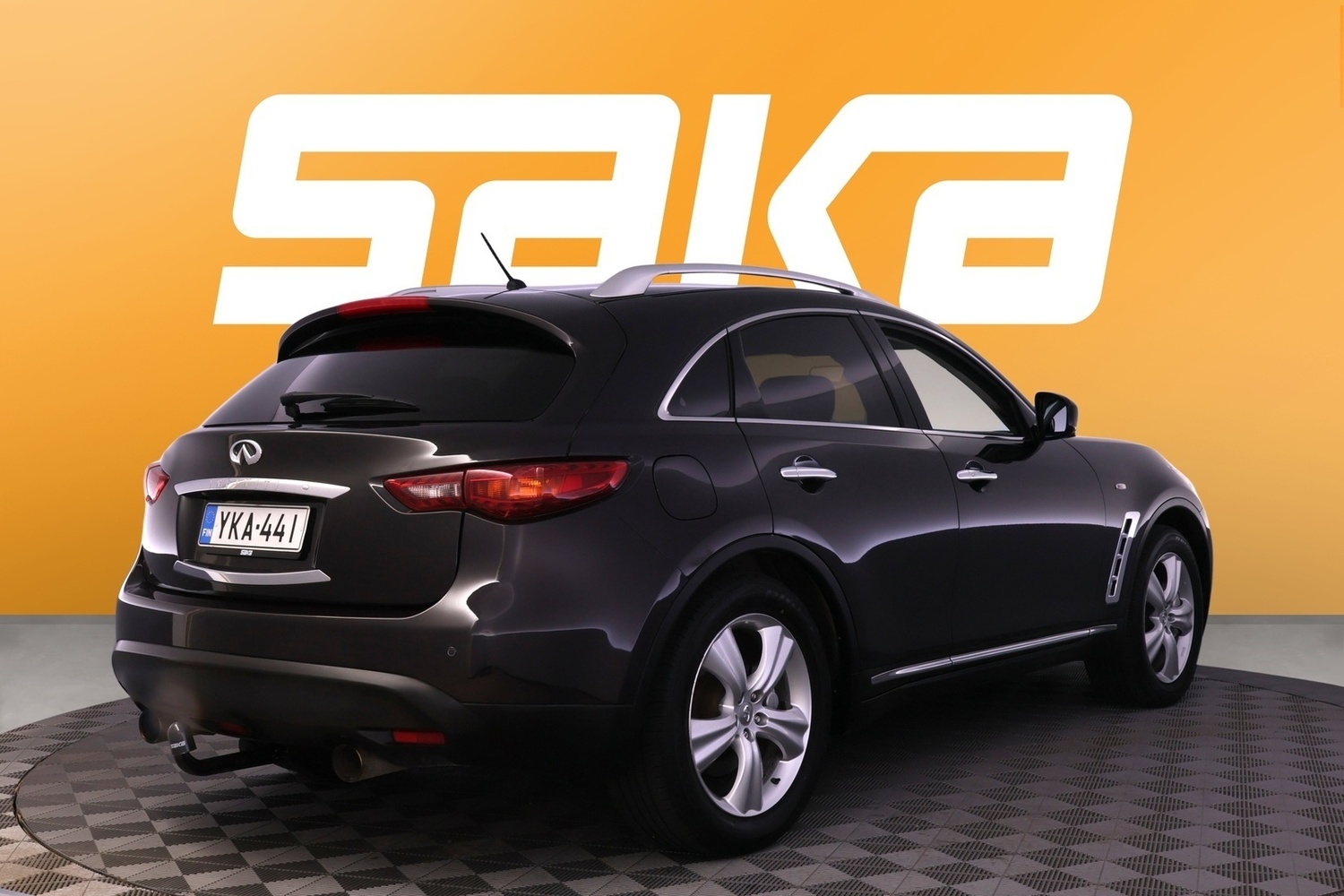 Infiniti FX30d vaihtoauto