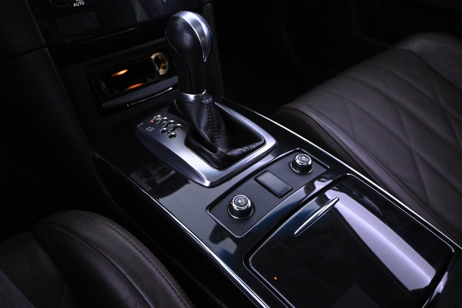 Infiniti FX30d vaihtoauto