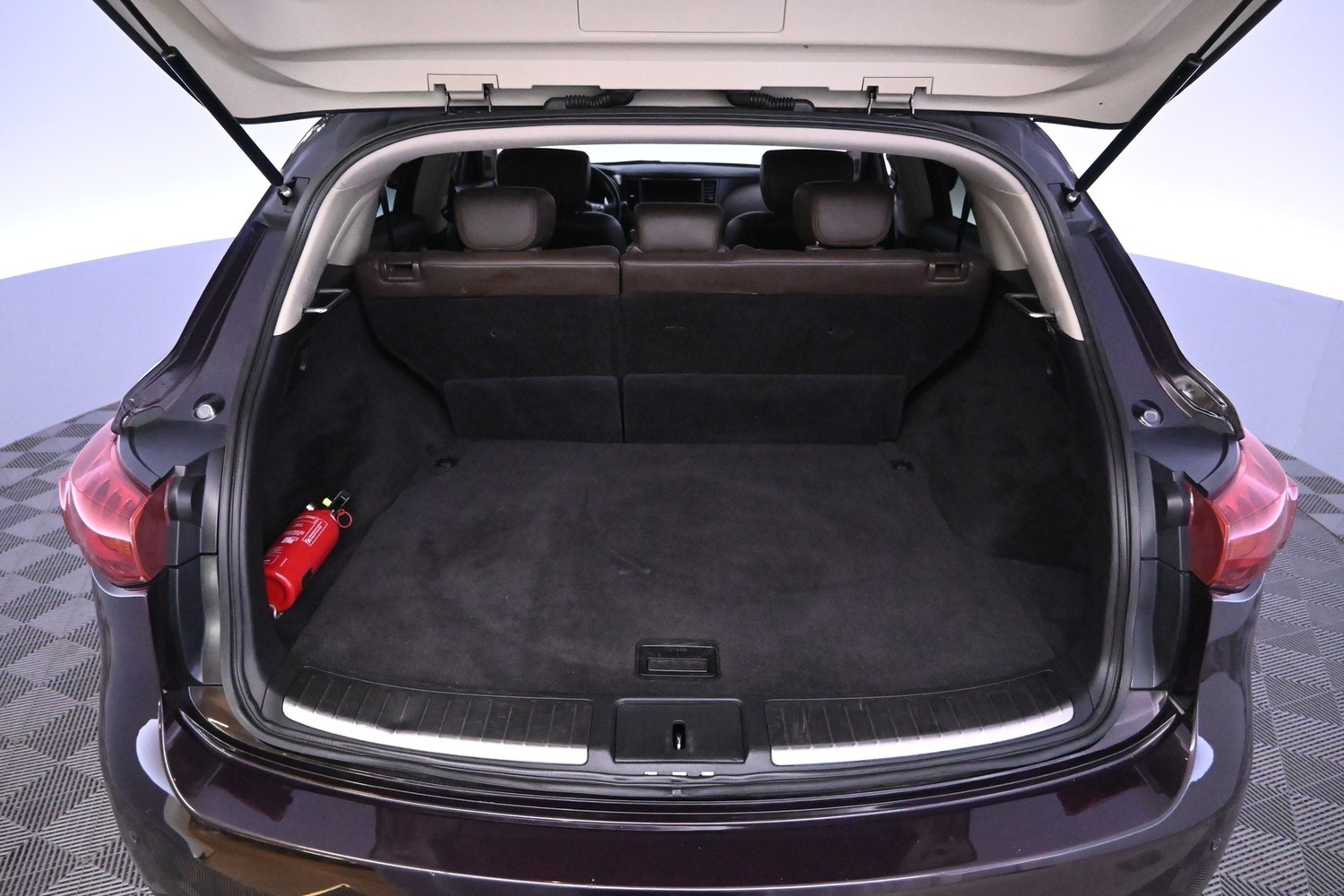 Infiniti FX30d vaihtoauto