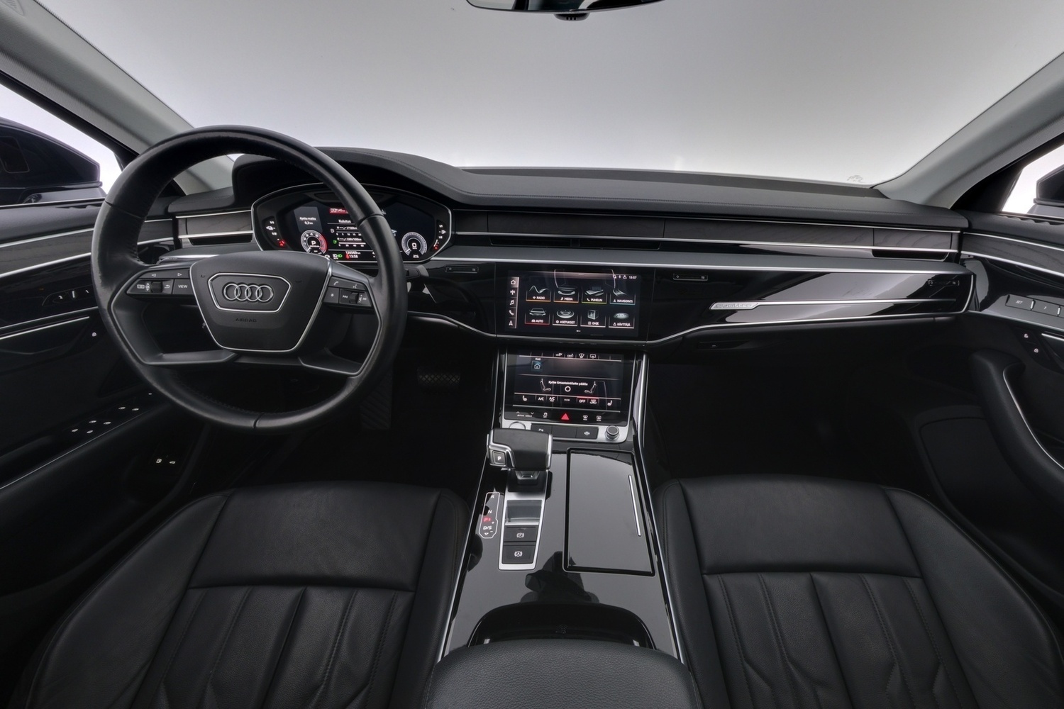 Audi A8 vaihtoauto
