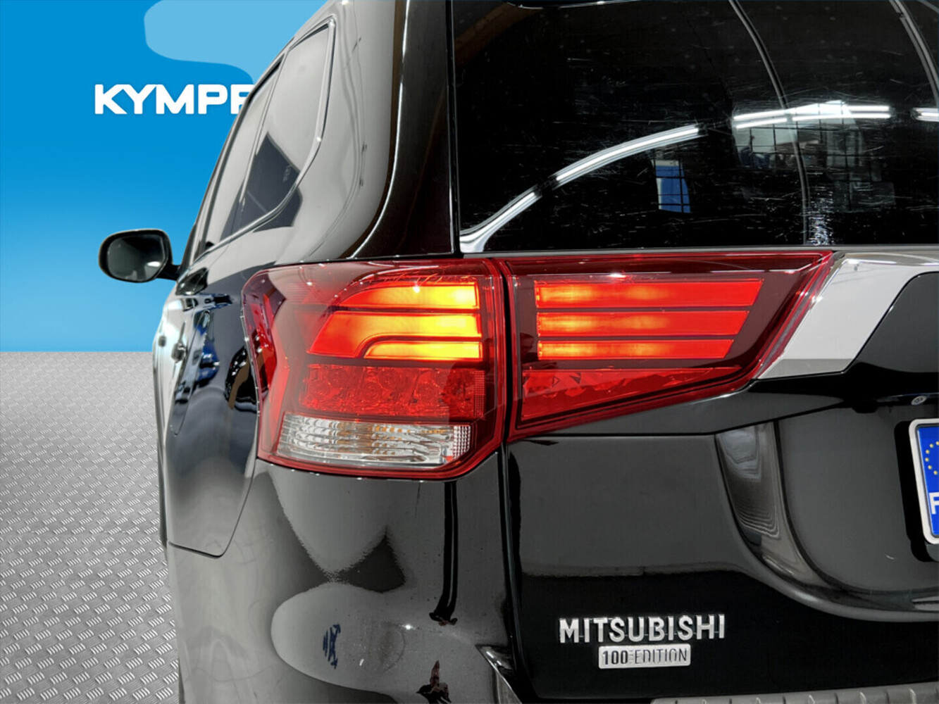 Mitsubishi Outlander PHEV vaihtoauto
