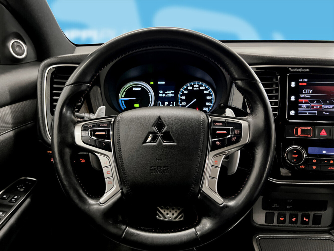 Mitsubishi Outlander PHEV vaihtoauto