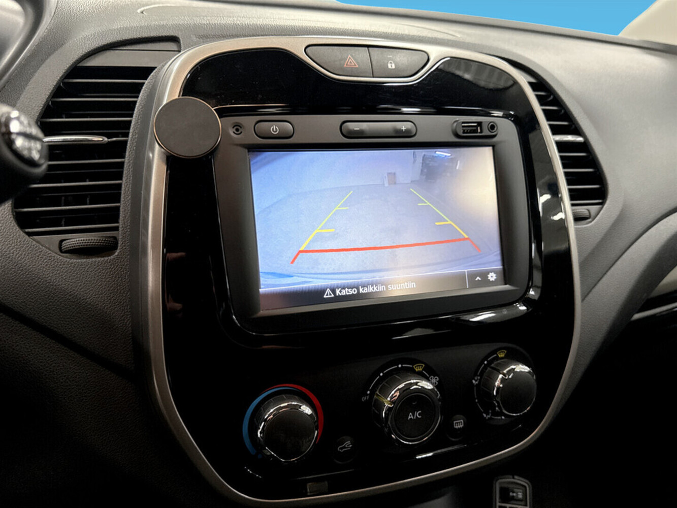 Renault Captur vaihtoauto