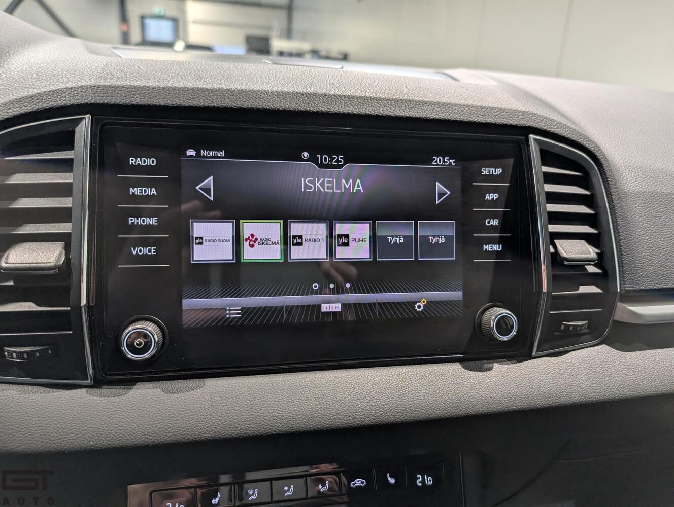 Skoda Karoq vaihtoauto