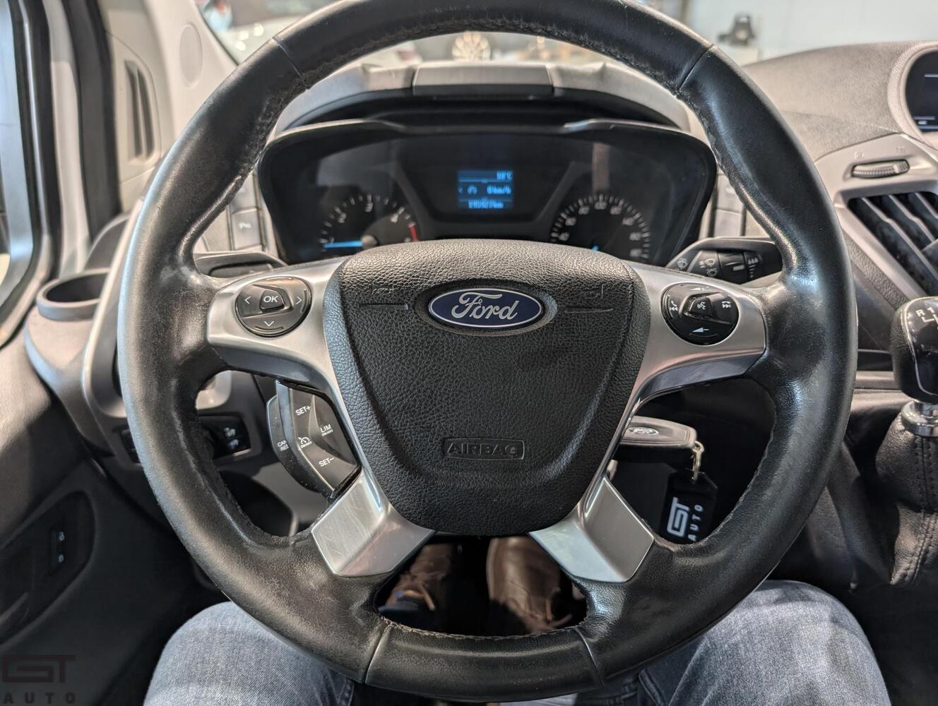 Ford Transit Custom vaihtoauto