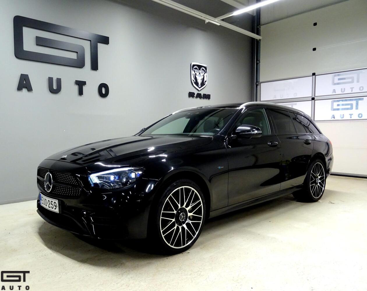 Mercedes-Benz E vaihtoauto