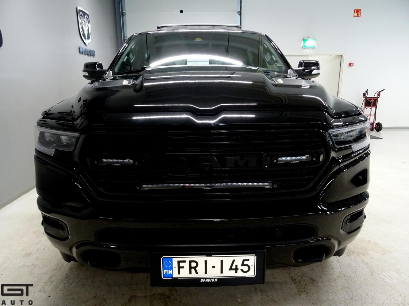 Dodge Ram vaihtoauto