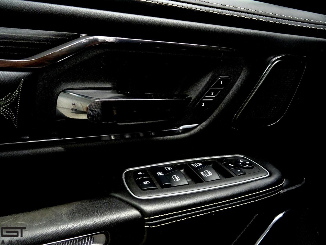 Dodge Ram vaihtoauto