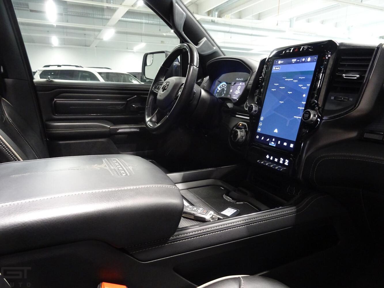 Dodge Ram vaihtoauto