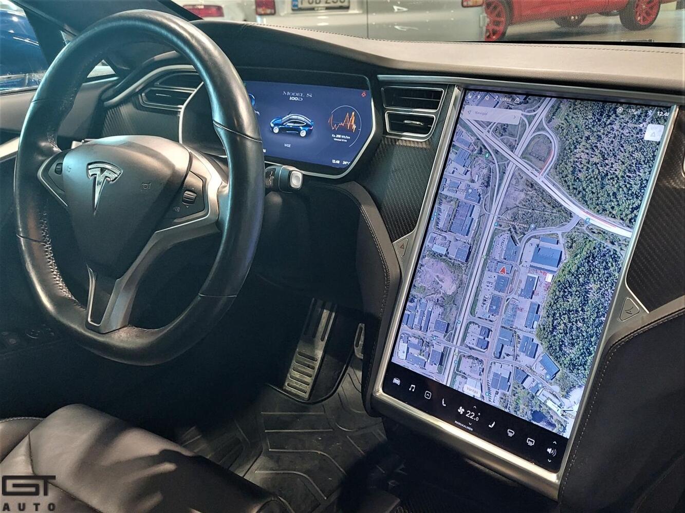 Tesla Model S vaihtoauto