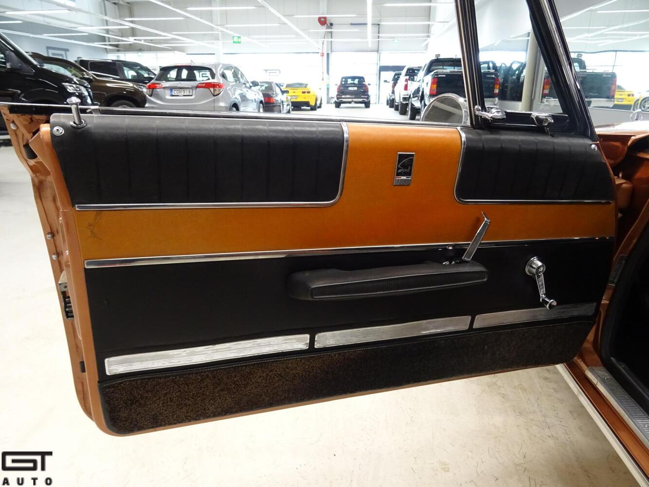 Plymouth Fury vaihtoauto