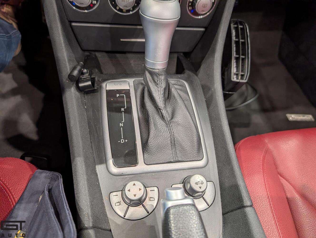 Mercedes-Benz SLK vaihtoauto