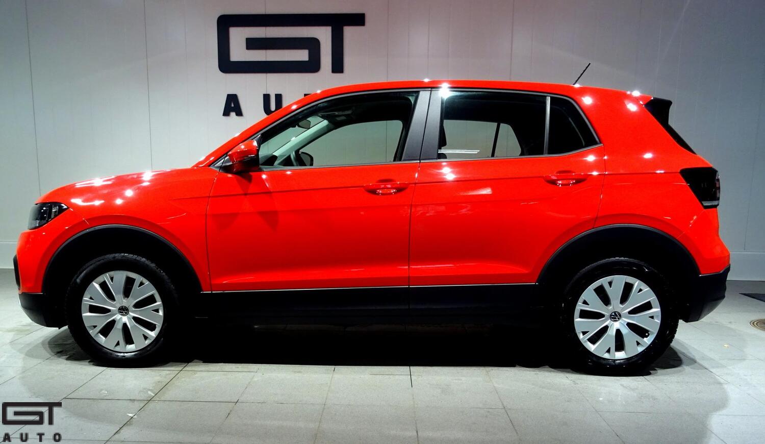 Volkswagen T-Cross vaihtoauto