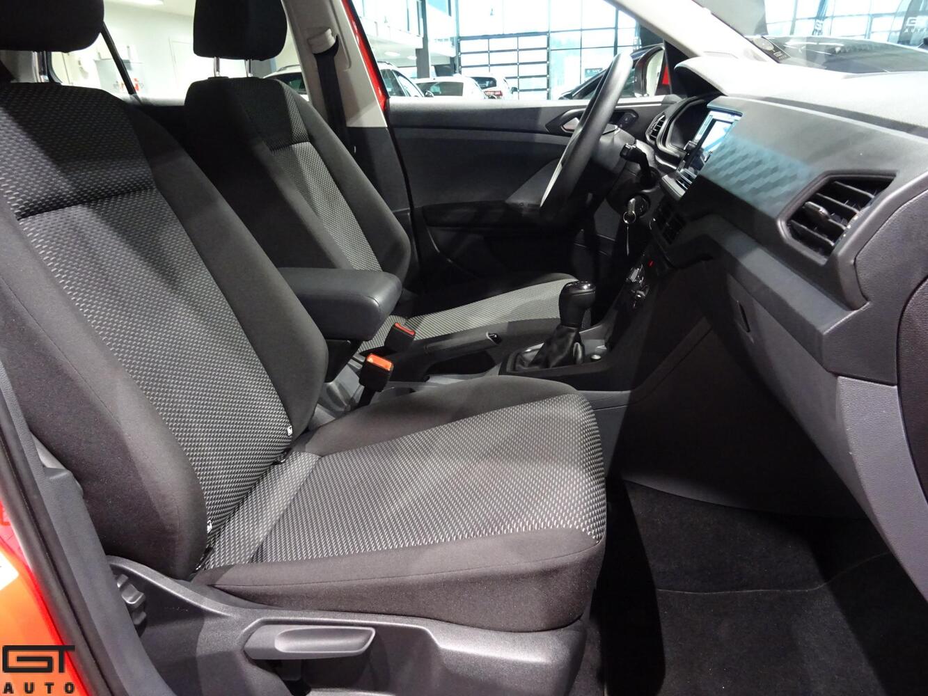 Volkswagen T-Cross vaihtoauto