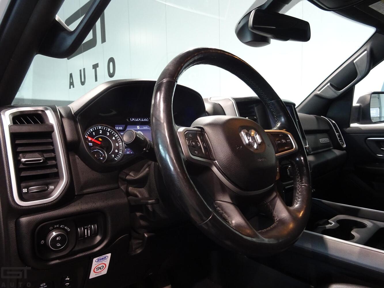 Dodge Ram vaihtoauto