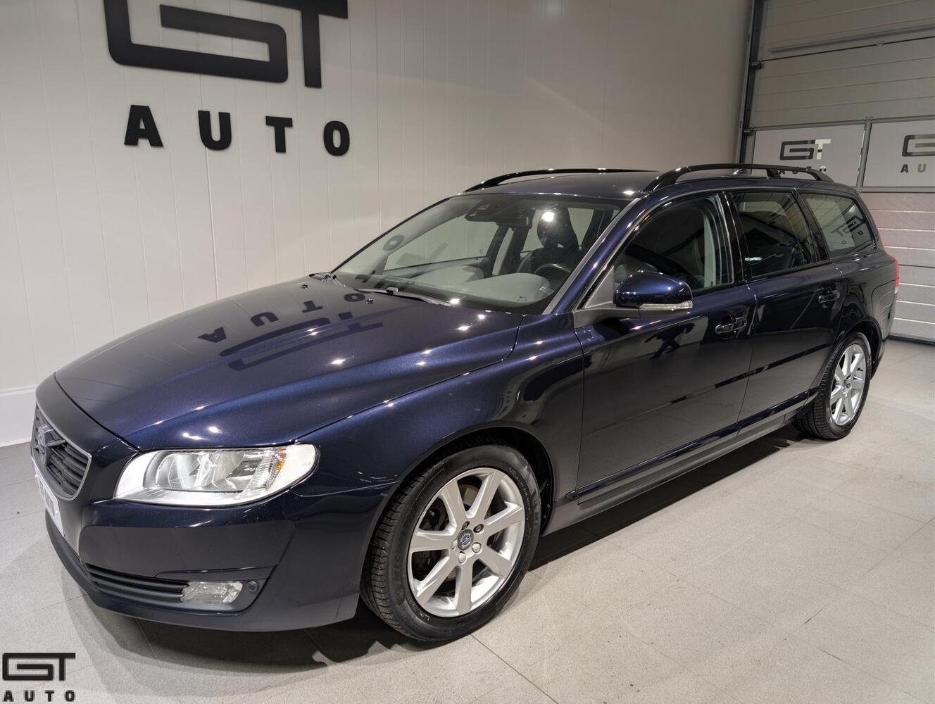Volvo V70 vaihtoauto