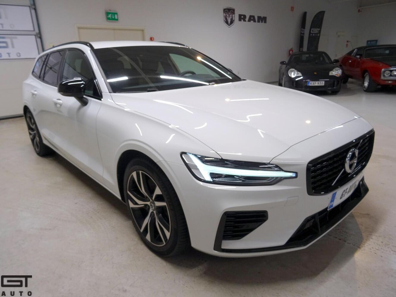 Volvo V60 vaihtoauto