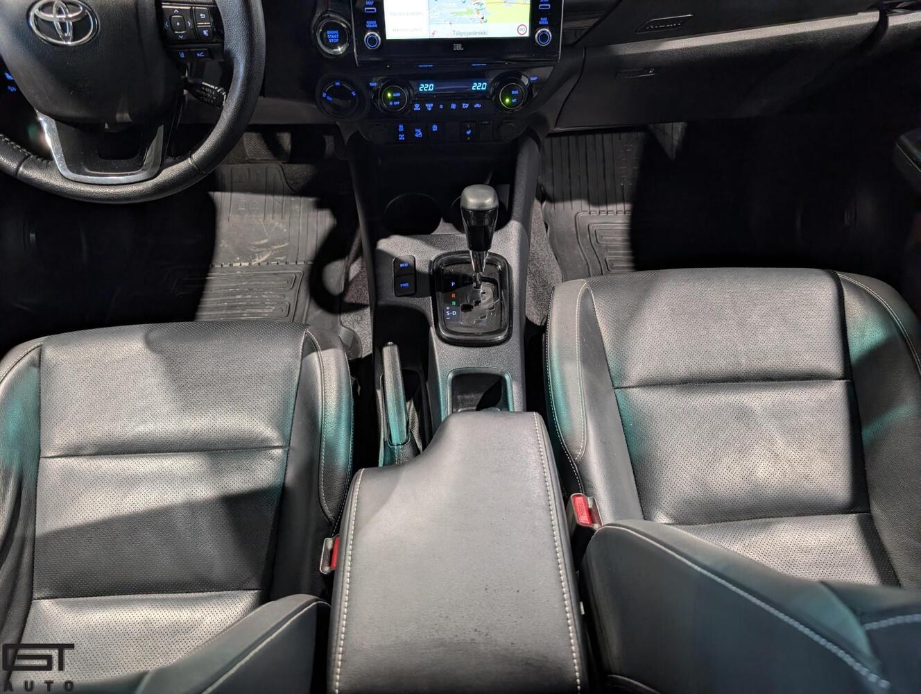 Toyota Hilux vaihtoauto