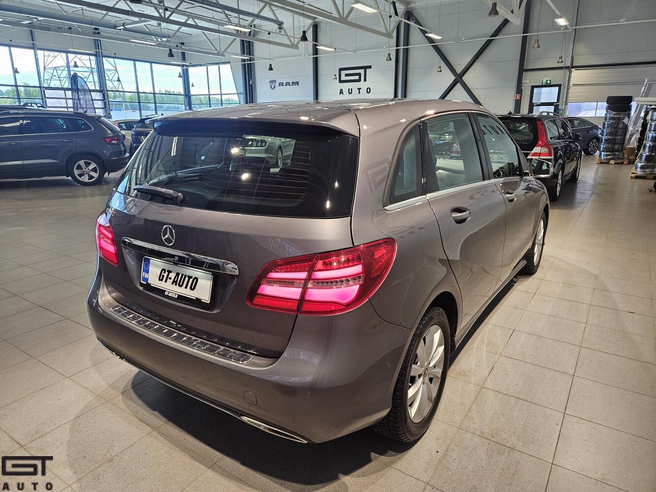Mercedes-Benz B vaihtoauto