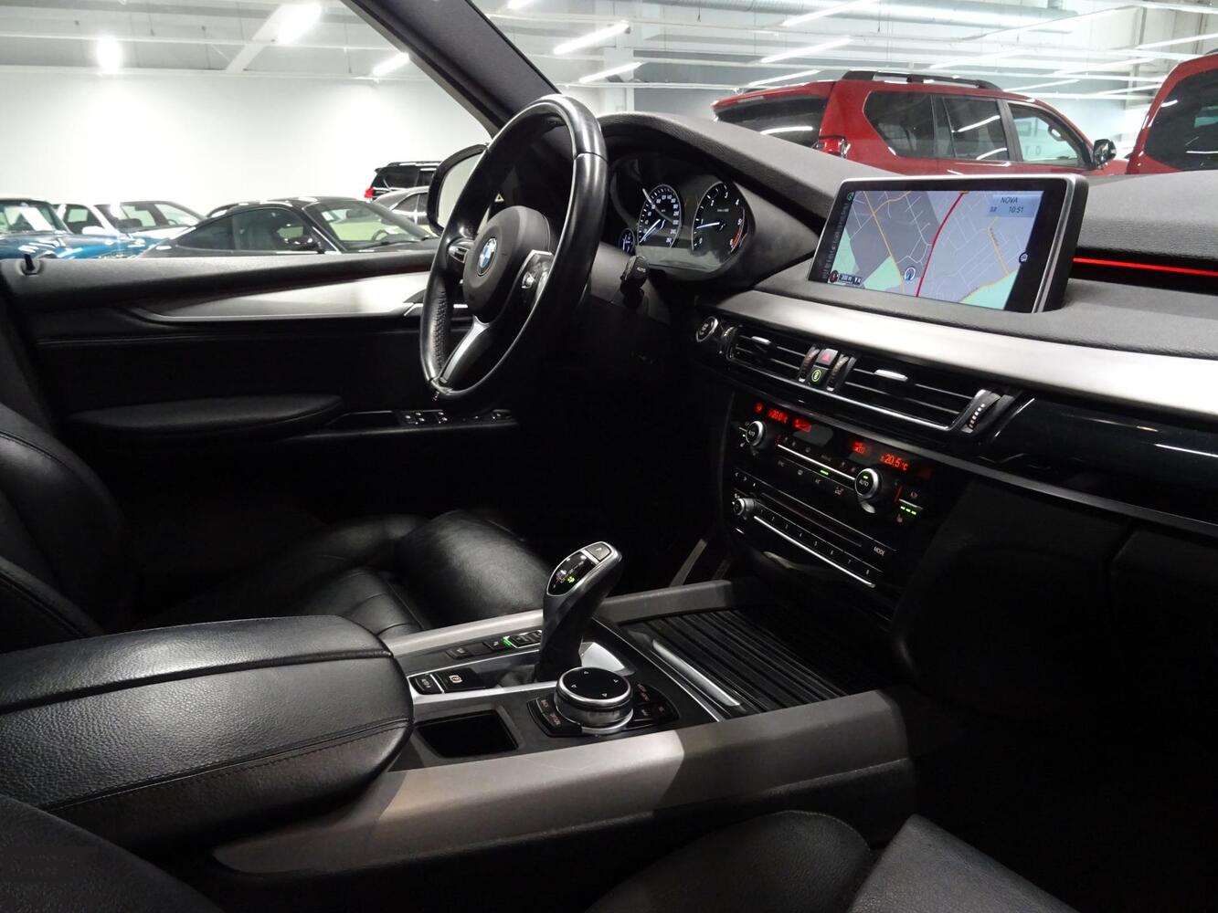 BMW X5 vaihtoauto