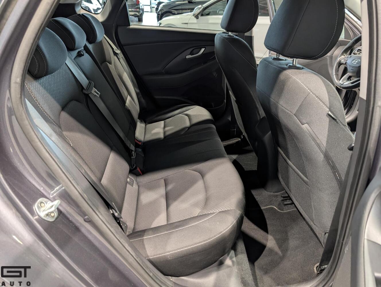 Hyundai i30 Fastback vaihtoauto