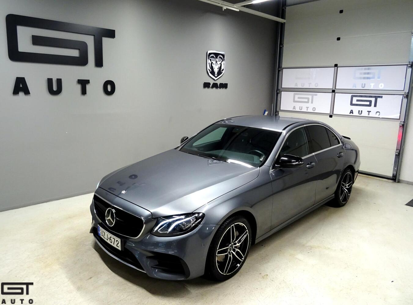 Mercedes-Benz E vaihtoauto
