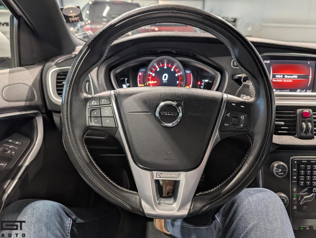 Volvo V40 vaihtoauto