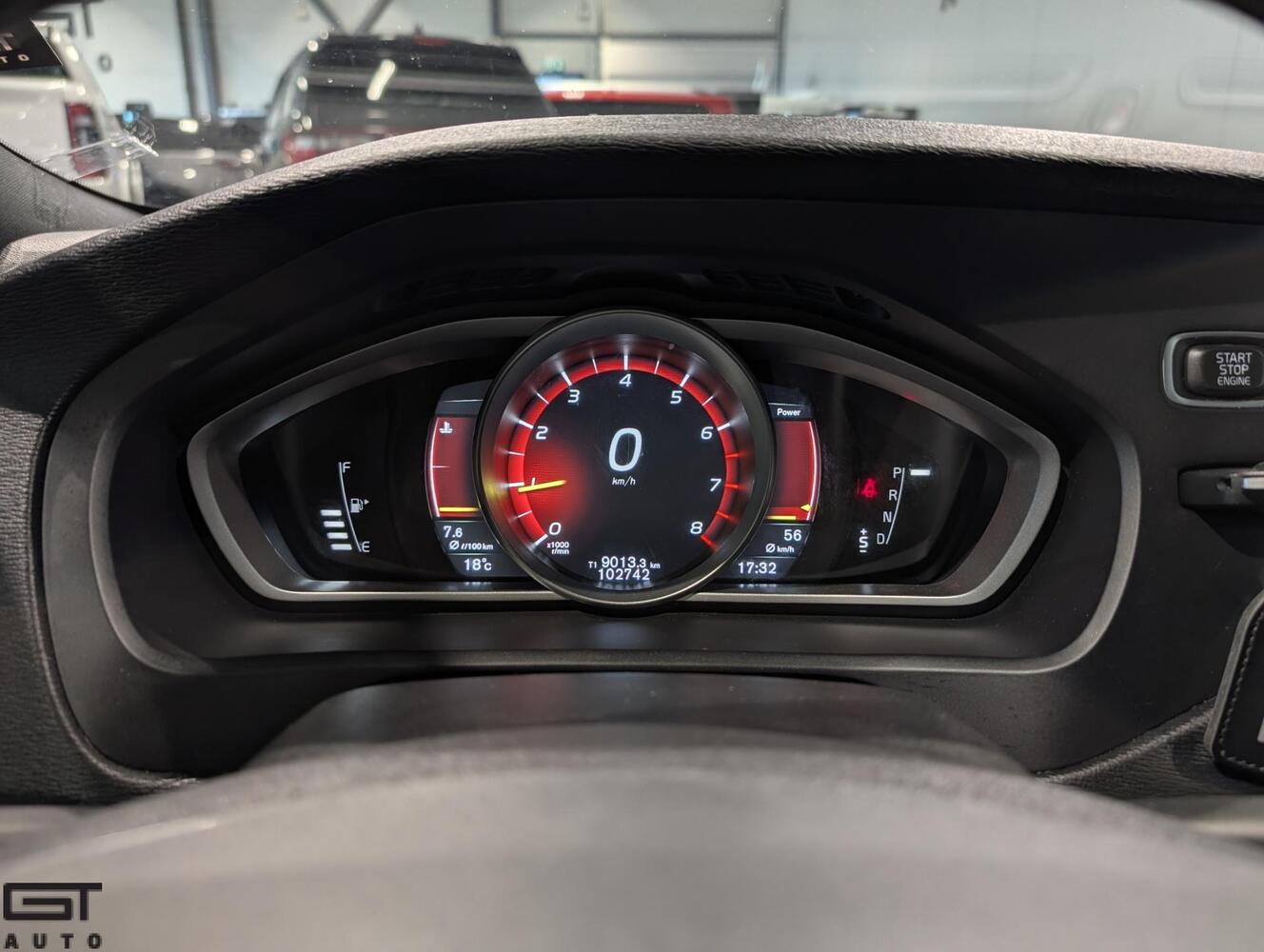 Volvo V40 vaihtoauto