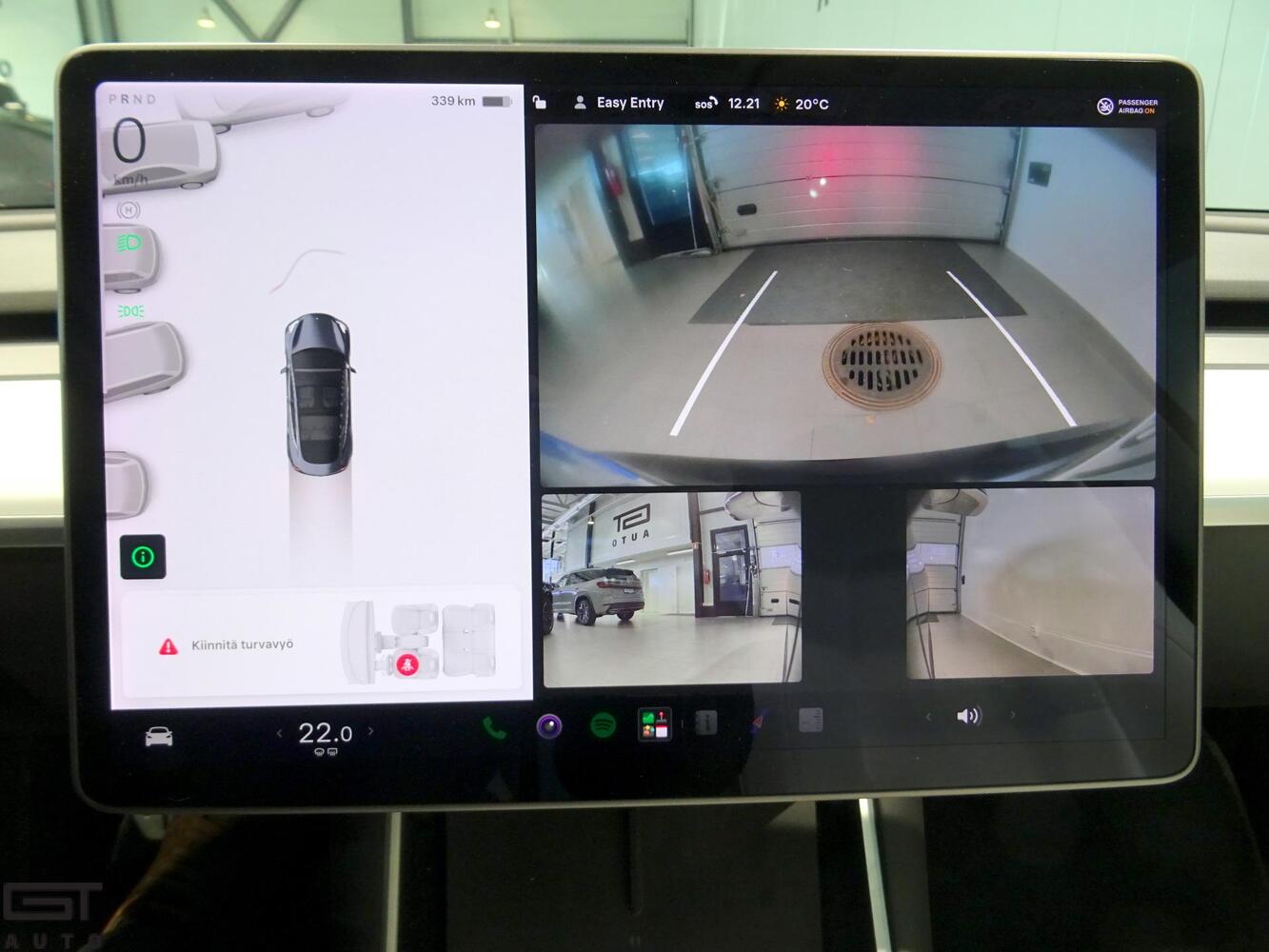 Tesla Model 3 vaihtoauto