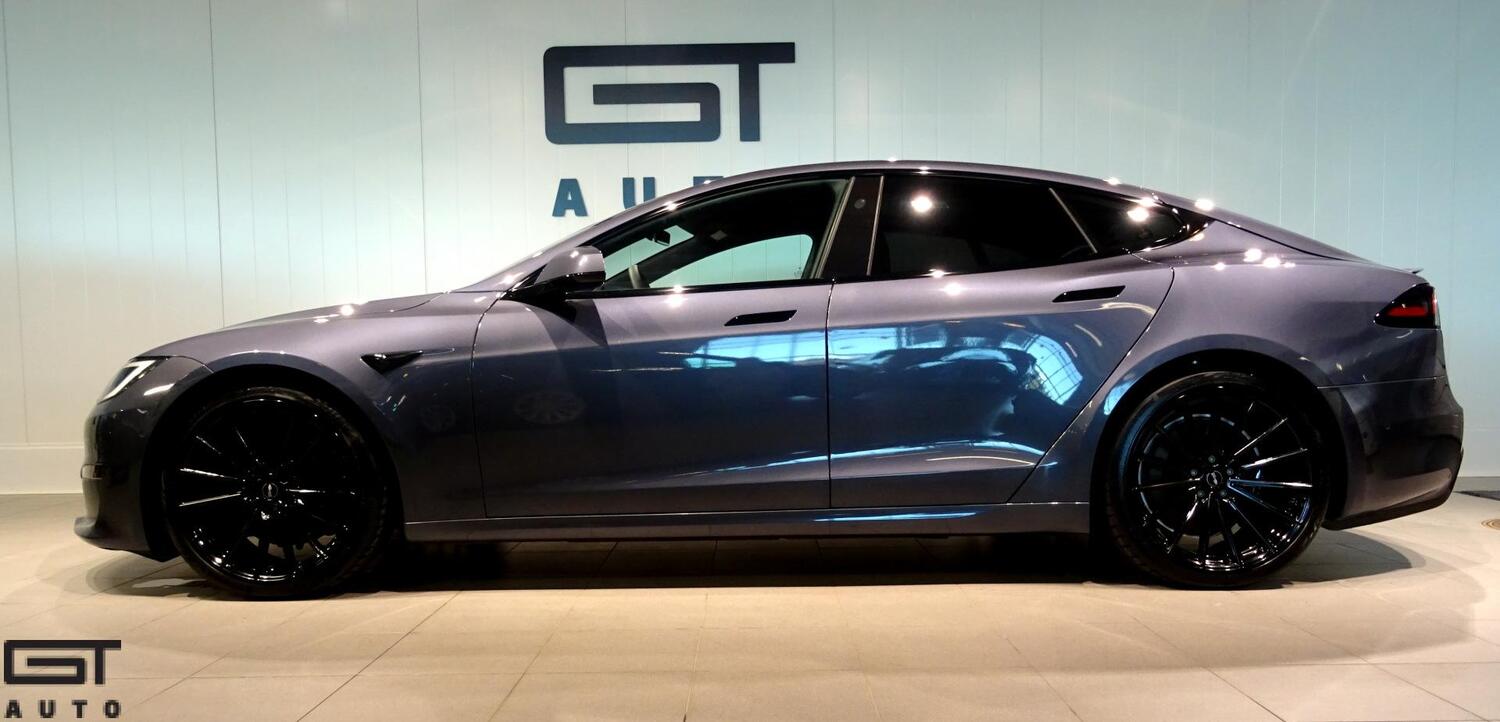 Tesla Model S vaihtoauto
