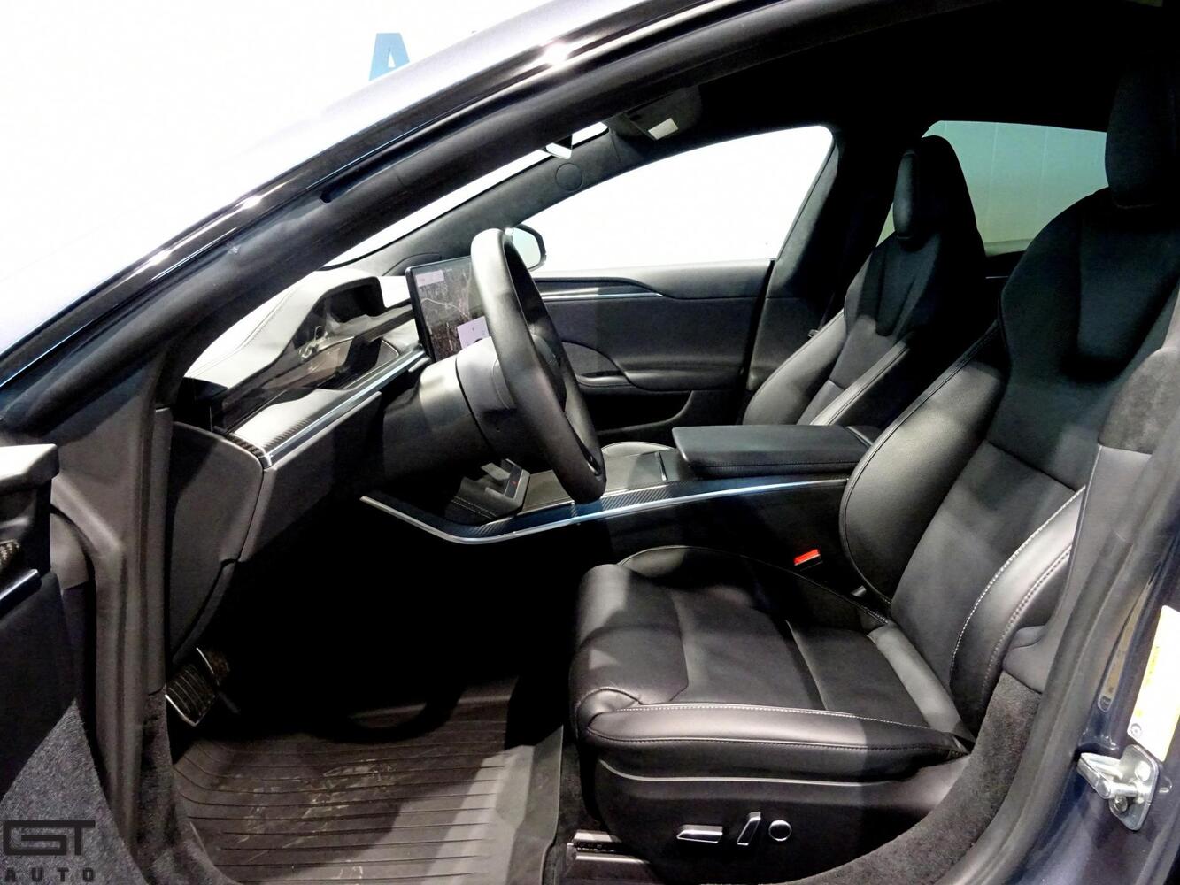 Tesla Model S vaihtoauto