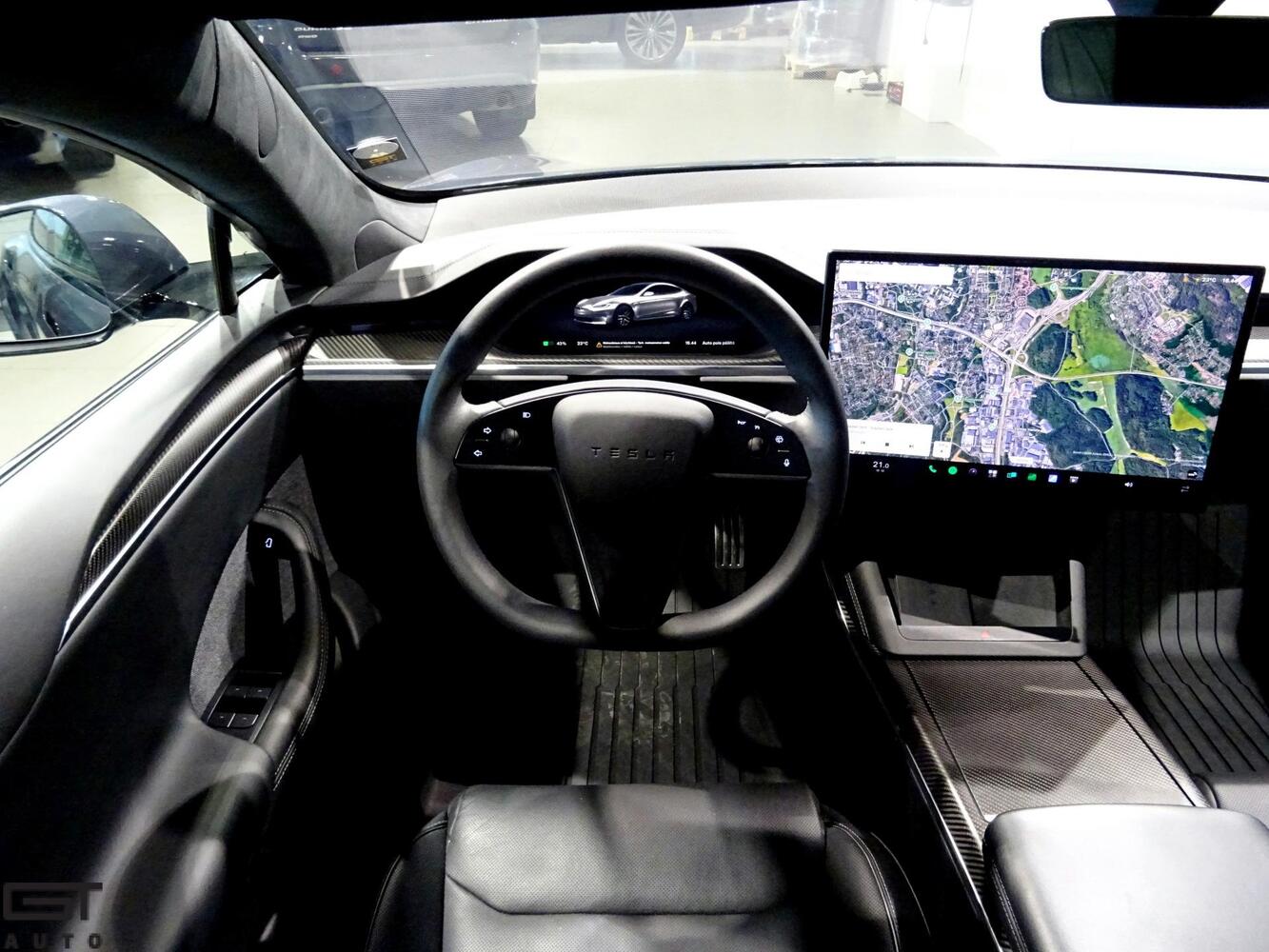 Tesla Model S vaihtoauto