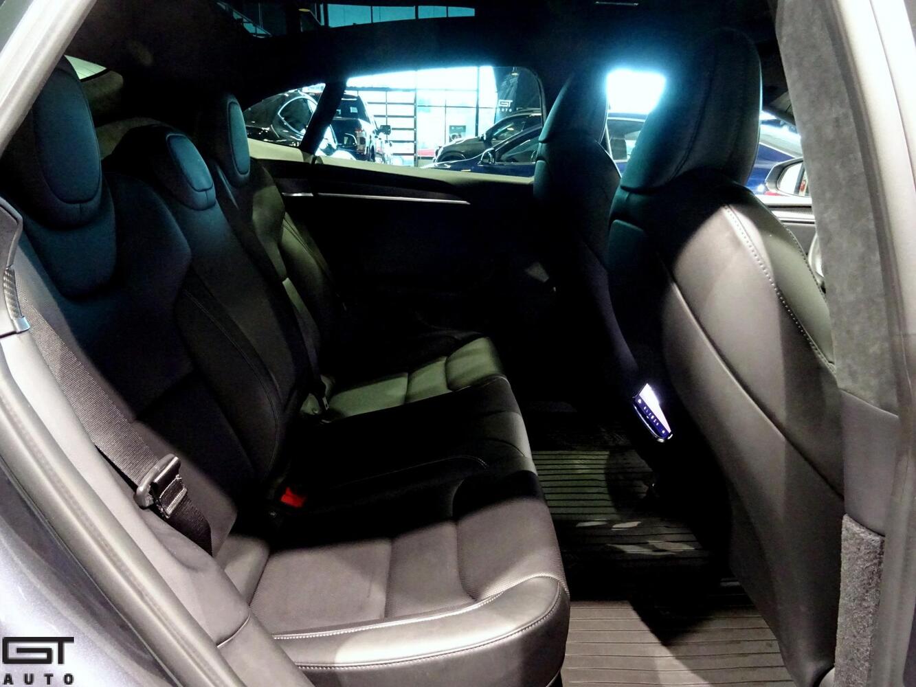 Tesla Model S vaihtoauto