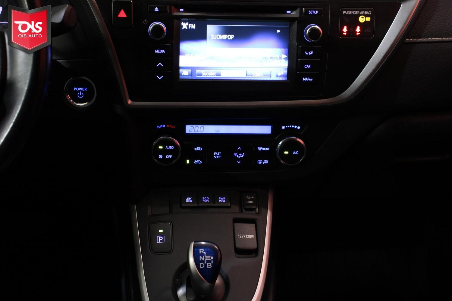 Toyota Auris vaihtoauto