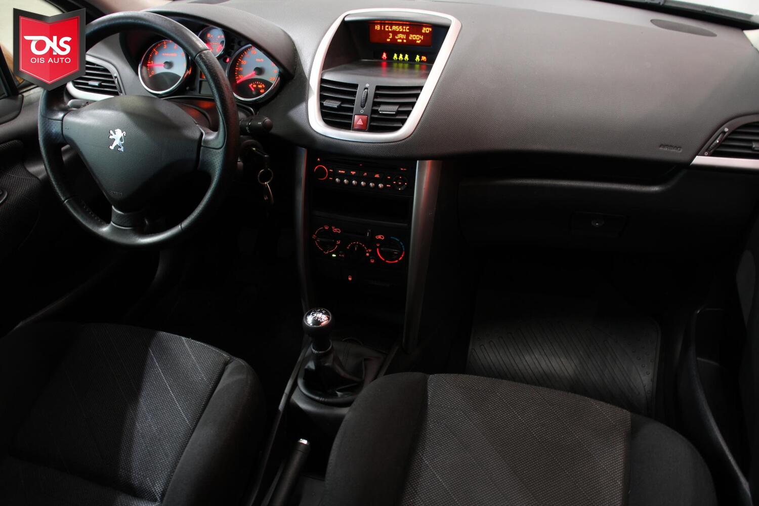 Peugeot 207 vaihtoauto