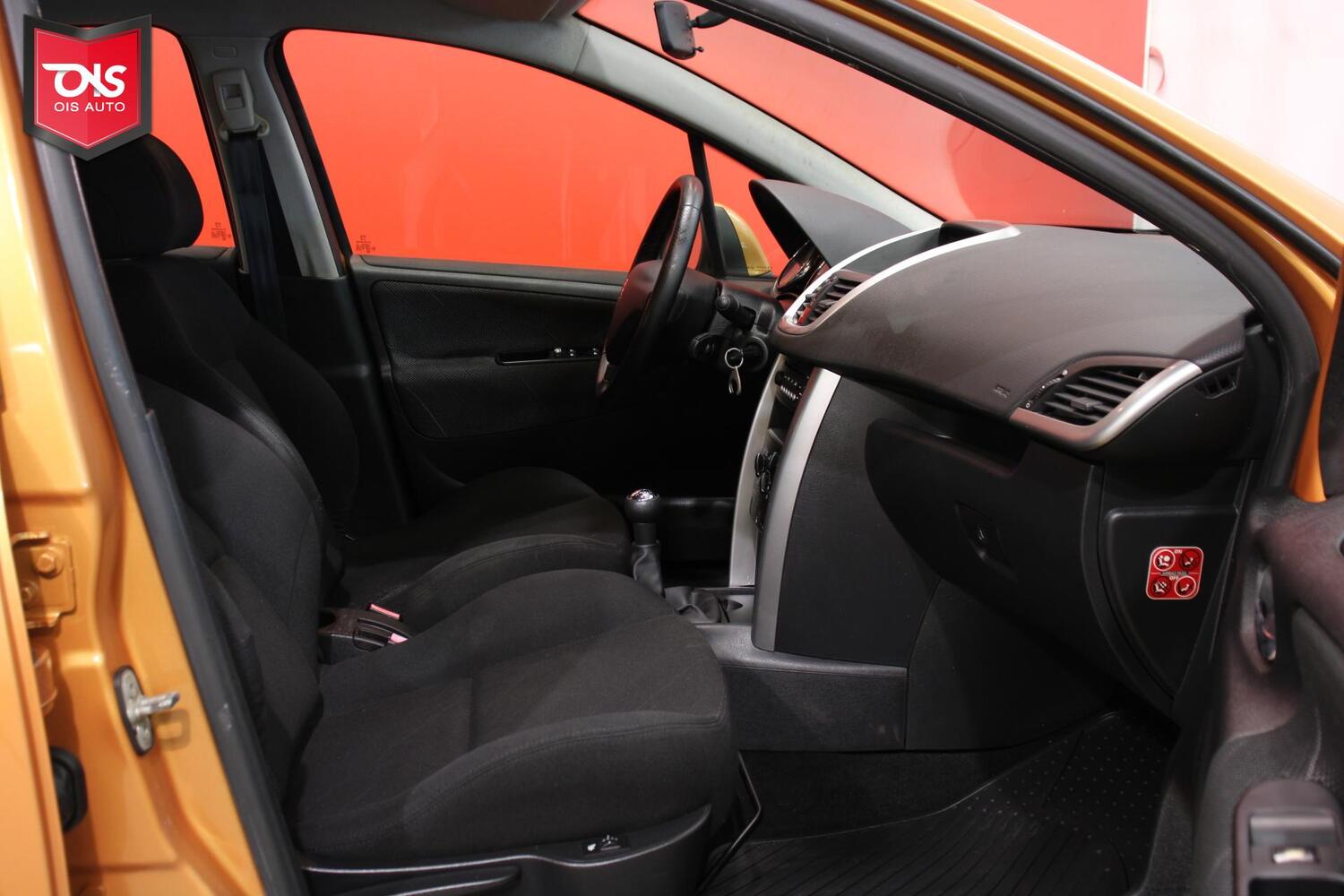 Peugeot 207 vaihtoauto