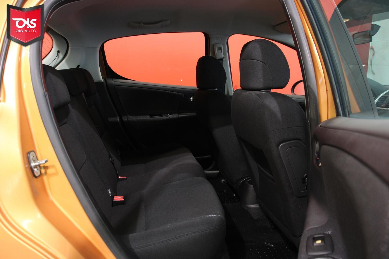 Peugeot 207 vaihtoauto