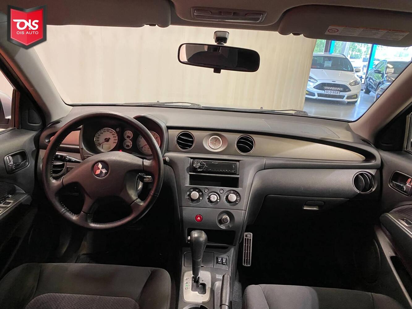 Mitsubishi Outlander vaihtoauto