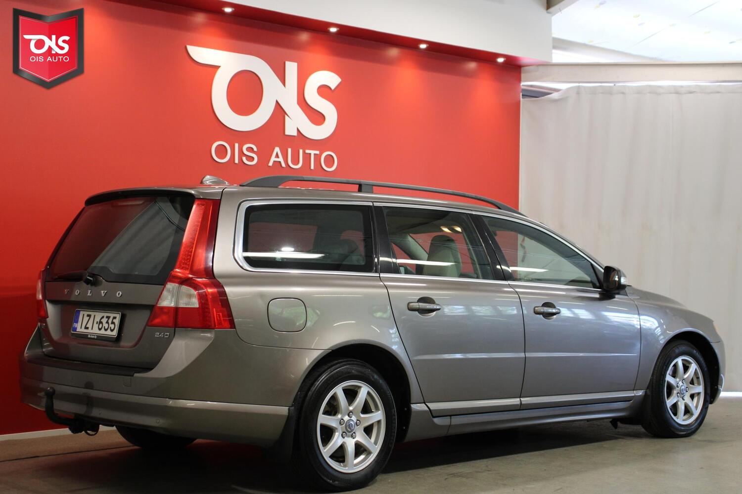 Volvo V70 vaihtoauto