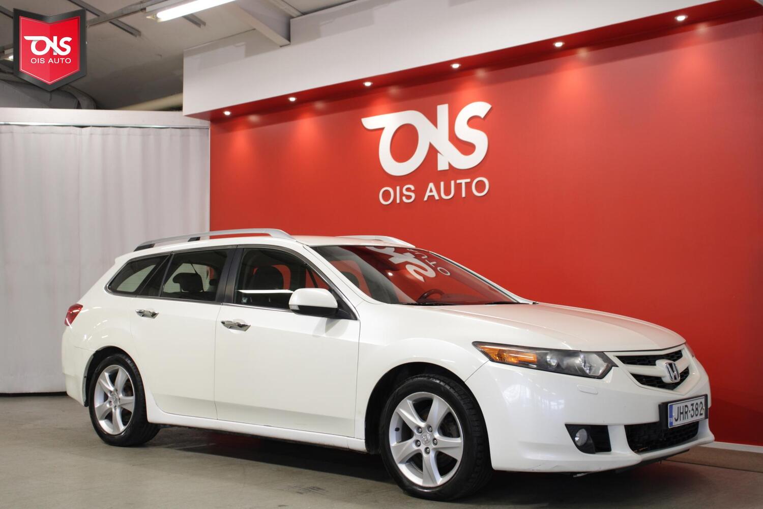 Honda Accord vaihtoauto