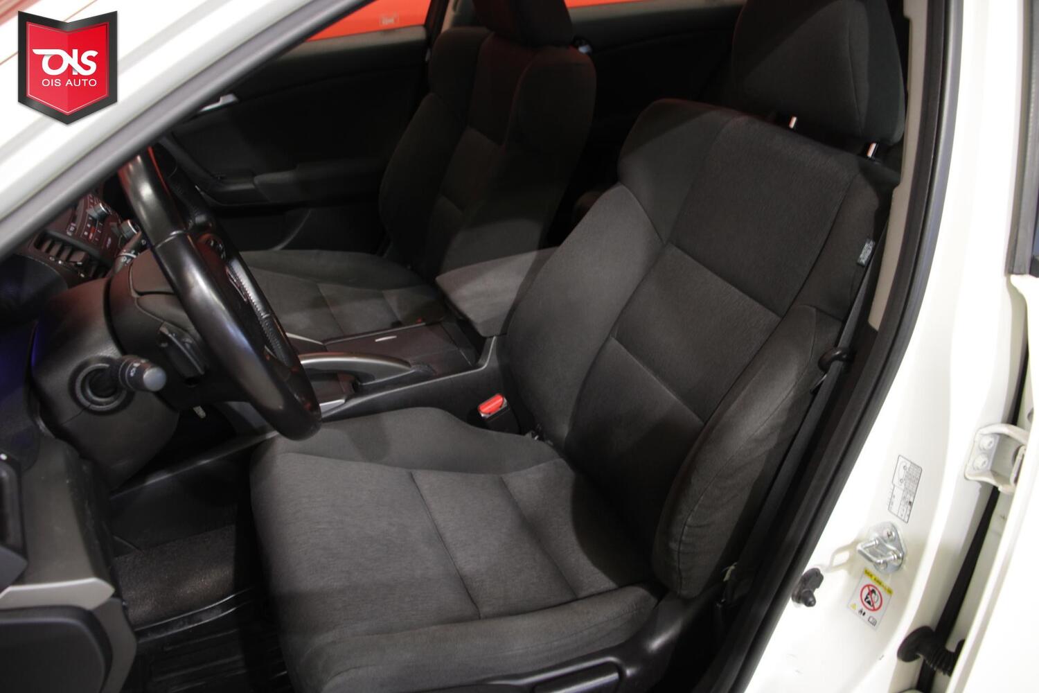 Honda Accord vaihtoauto