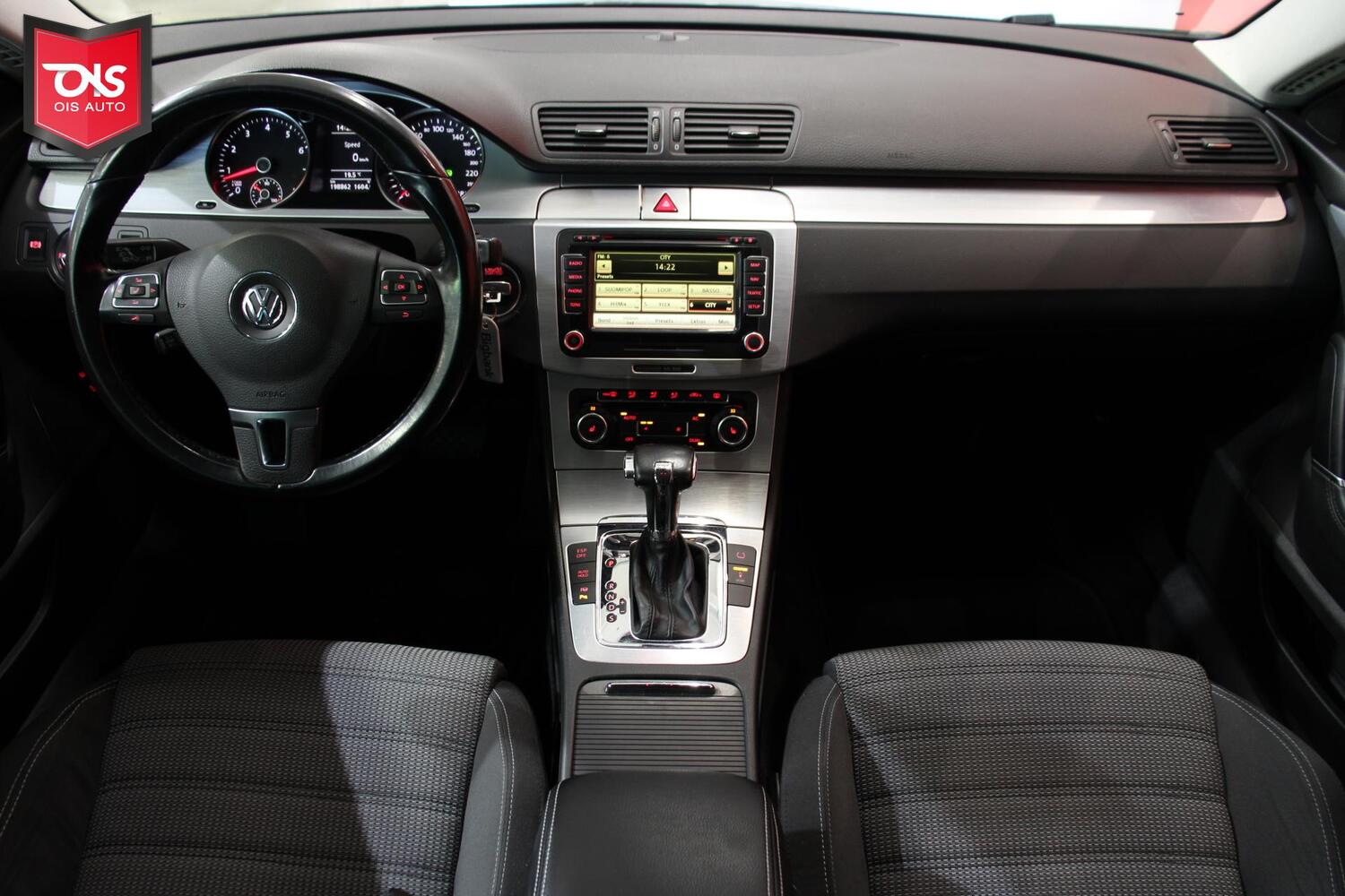Volkswagen Passat CC vaihtoauto