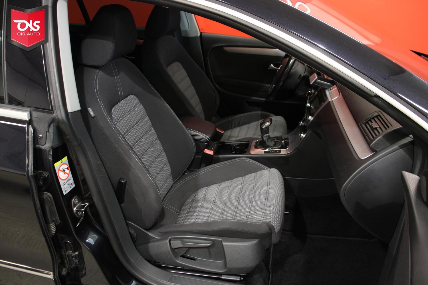 Volkswagen Passat CC vaihtoauto