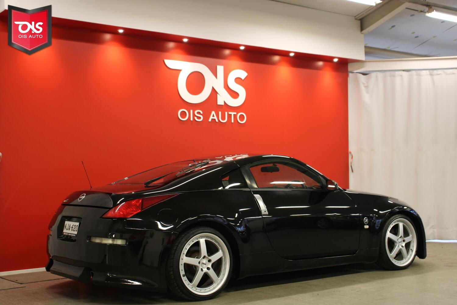 Nissan 350z vaihtoauto