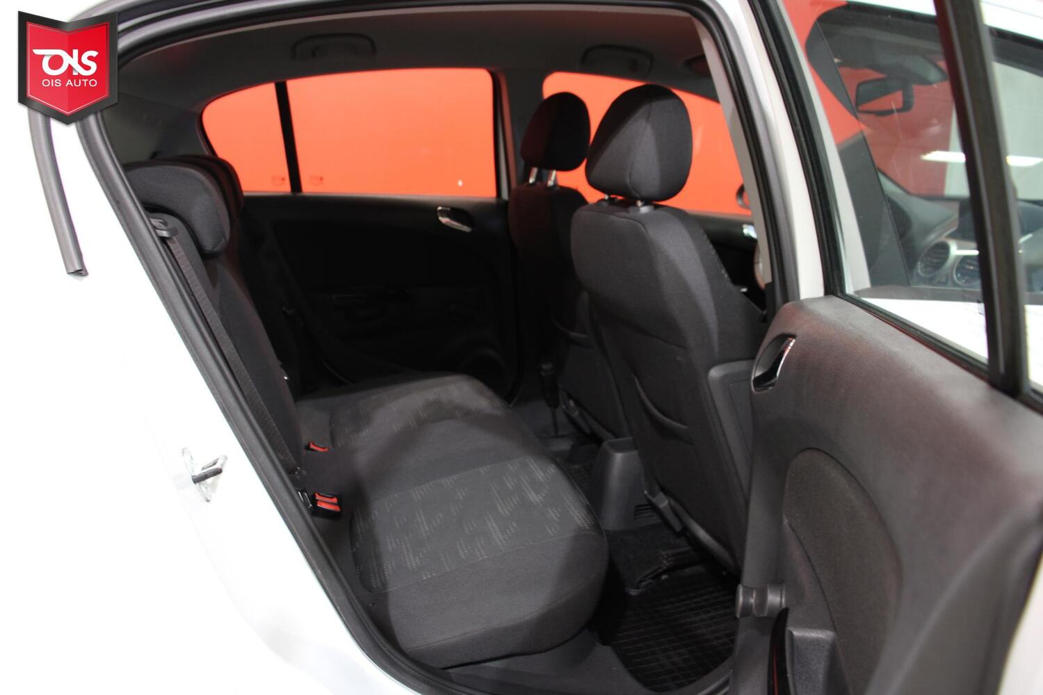 Opel Corsa vaihtoauto